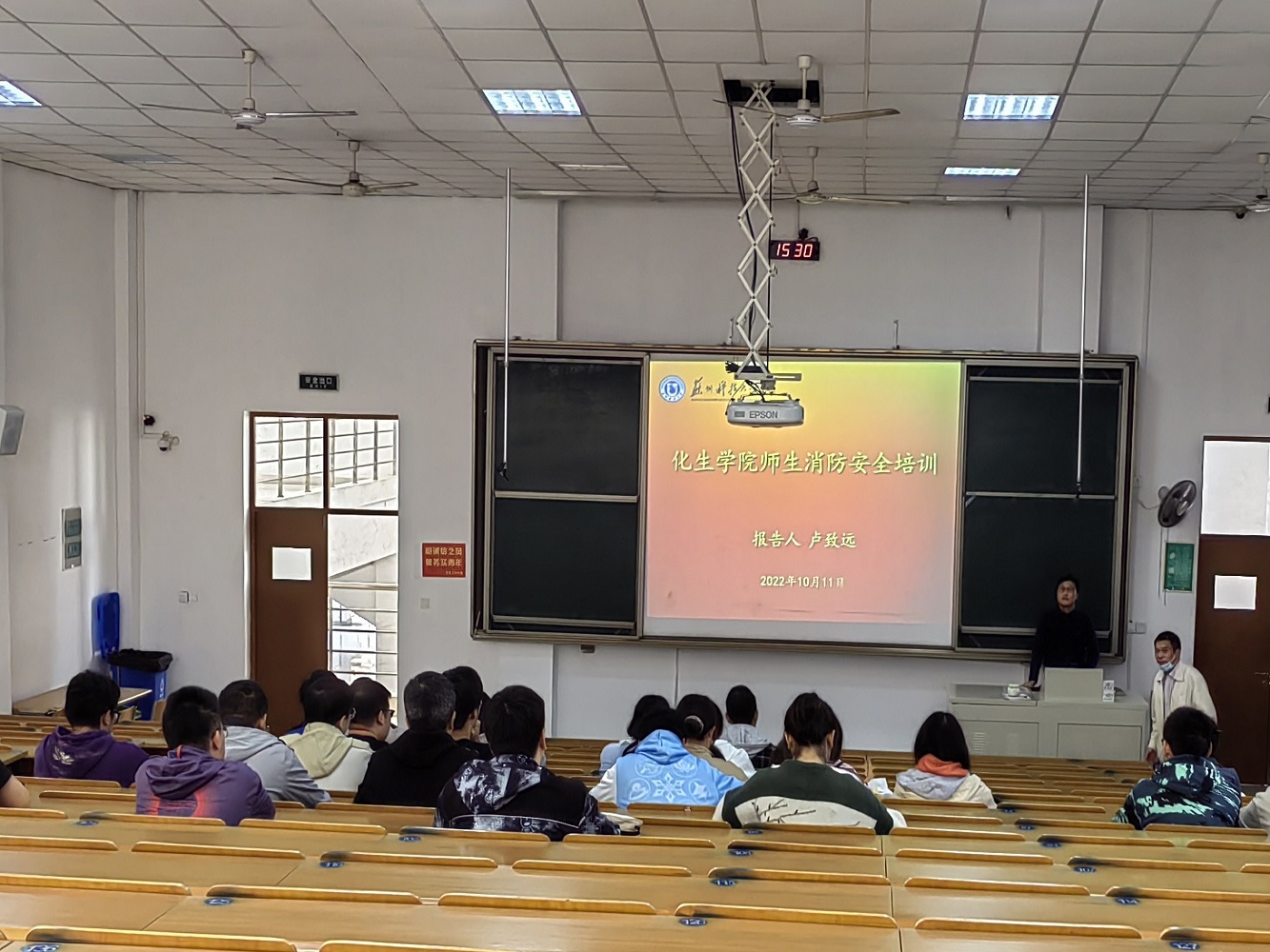 捕鱼游戏网页版